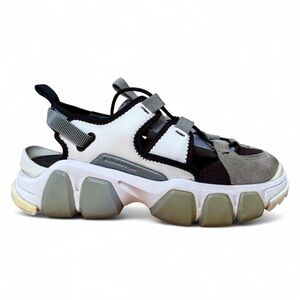 Onitsuka Tiger Dentigre Cage Sandal/ Sneakers Hybrid 9